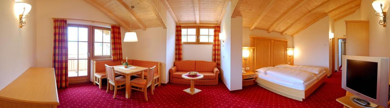 Berghotel Johanneshof Anterselva di Mezzo Exterior foto
